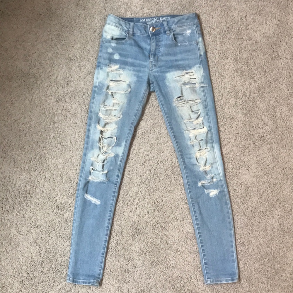 Ripped Skinny Jeans
